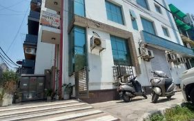Hotel Park Pride Pitampura New Delhi, Couple Friendly